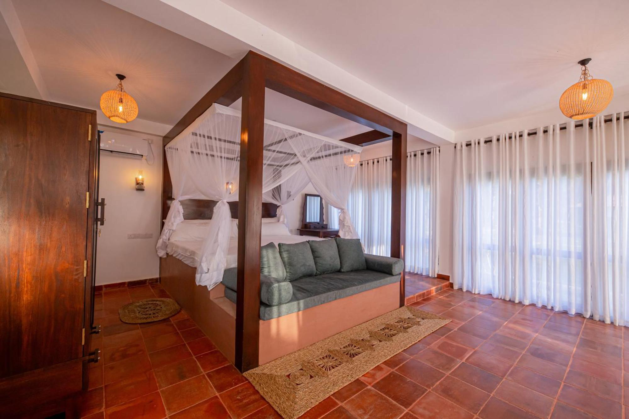Village Paradise Apartment